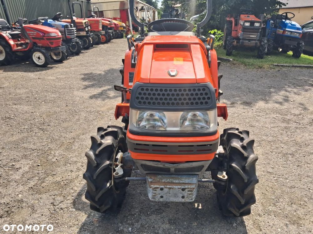 Kubota A175 - 3
