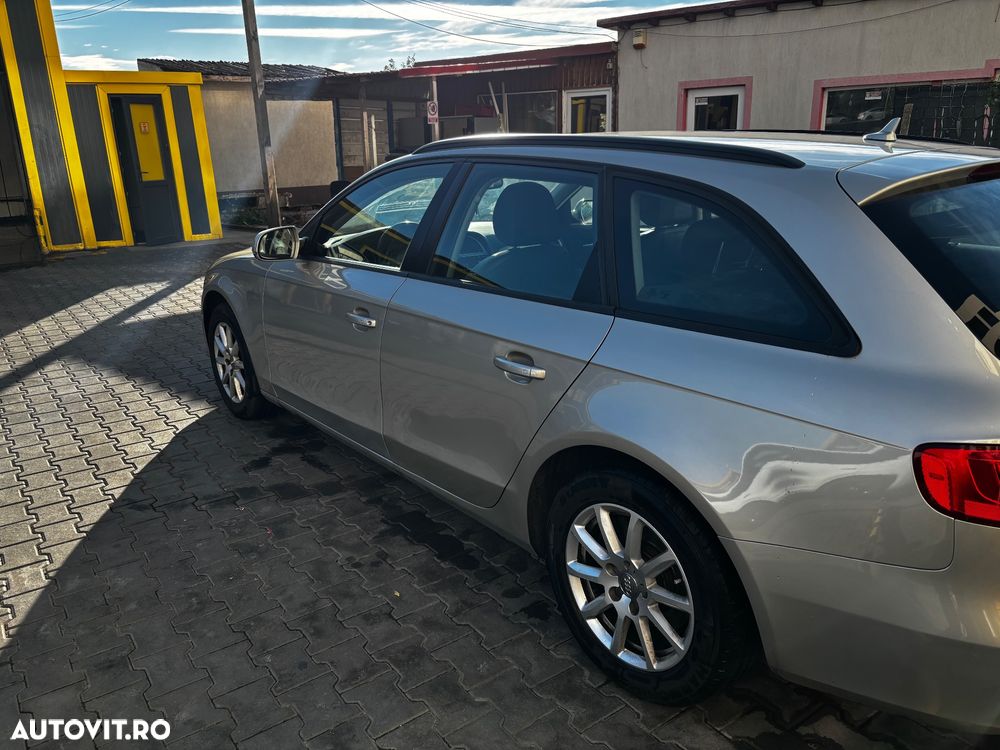 Audi A4 Avant 2.0 TDI DPF multitronic Ambition - 5