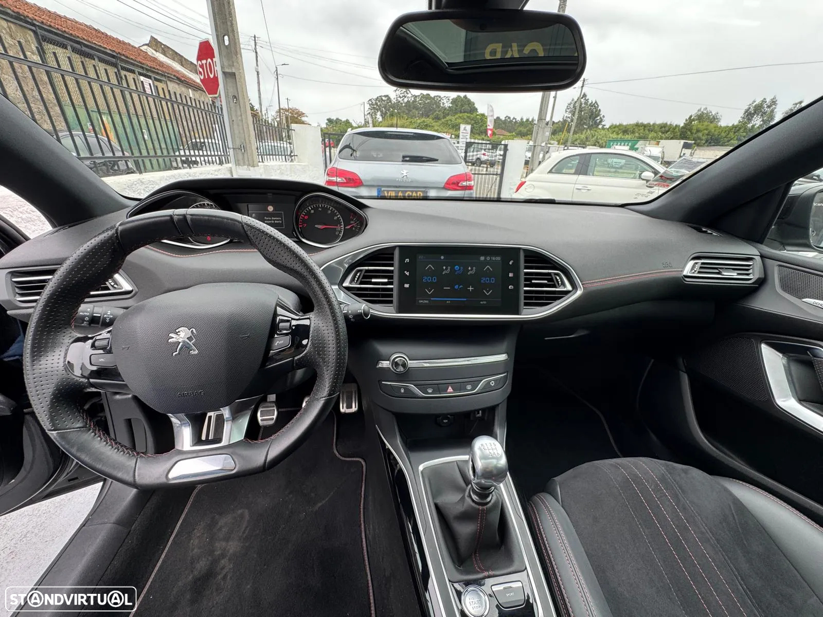 Peugeot 308 1.2 PureTech GT Line - 34
