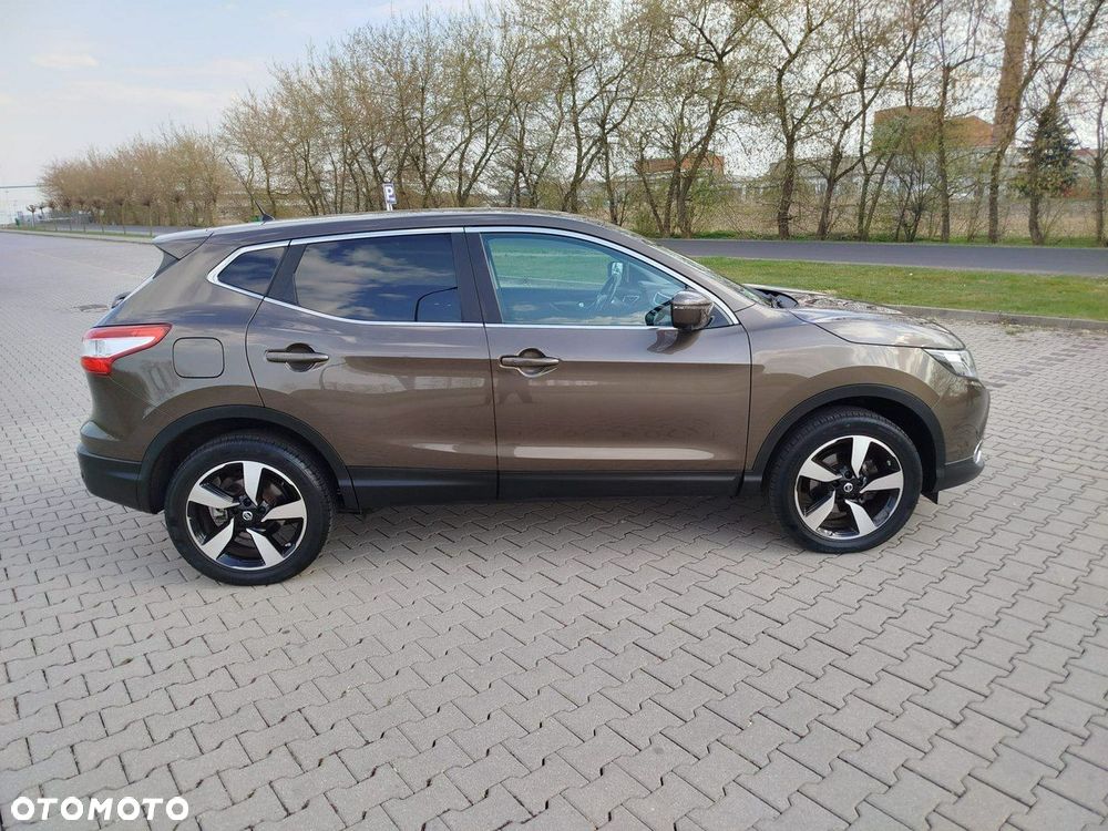 Nissan Qashqai 1.6 DIG-T 360 - 8