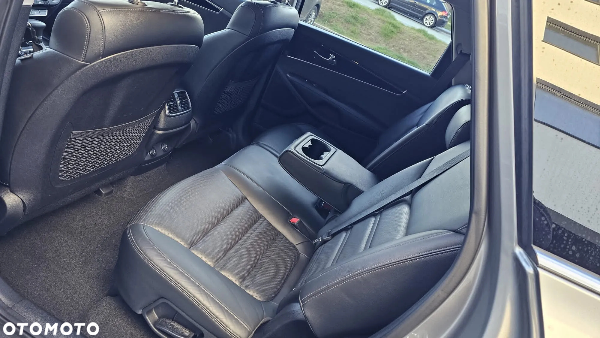 Kia Sorento - 13