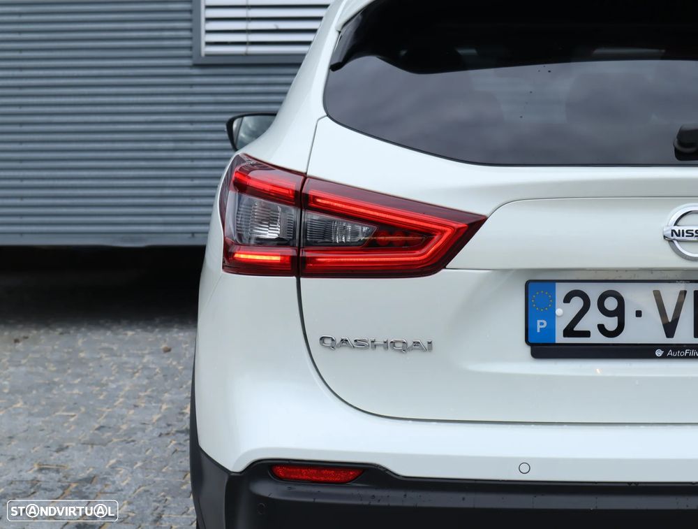 Nissan Qashqai 1.5 dCi N-Connecta - 13