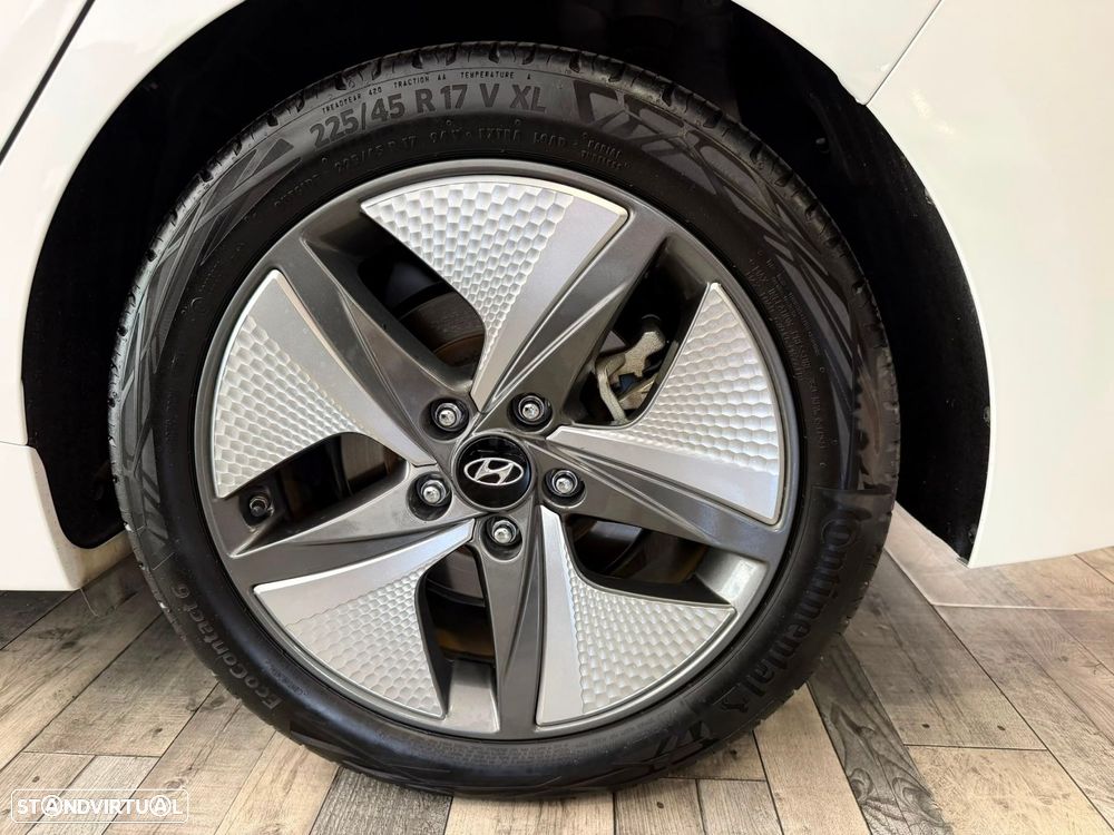Hyundai Ioniq 1.6 GDI HEV Pack Plus - 35