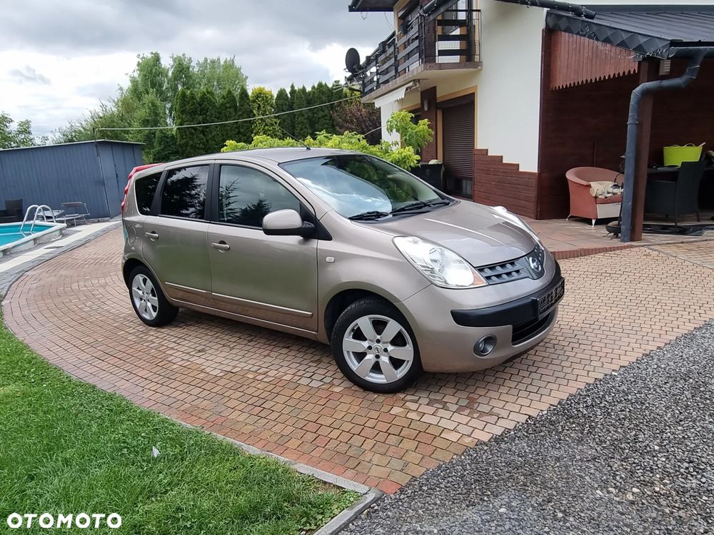 Nissan Note - 1