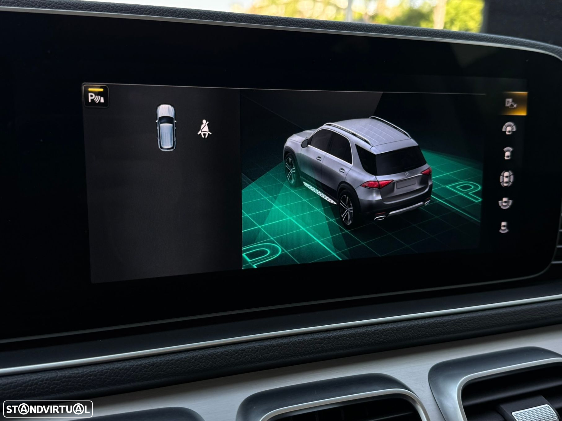 Mercedes-Benz GLE 300 d 4Matic - 60