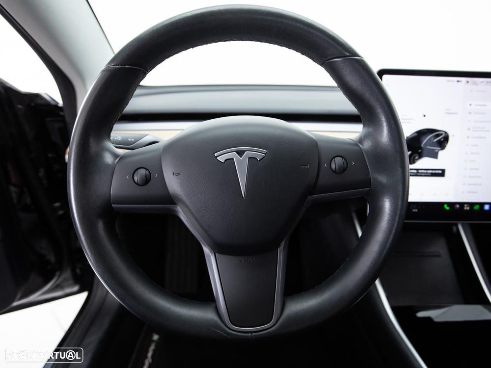 Tesla Model 3 Long Range Tração Integral — fotografia 17