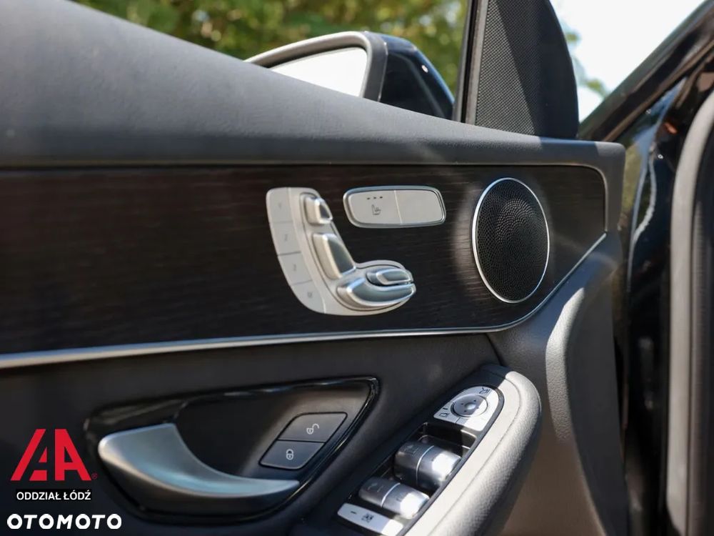 Mercedes-Benz GLC 300 4Matic 9G-TRONIC - 20