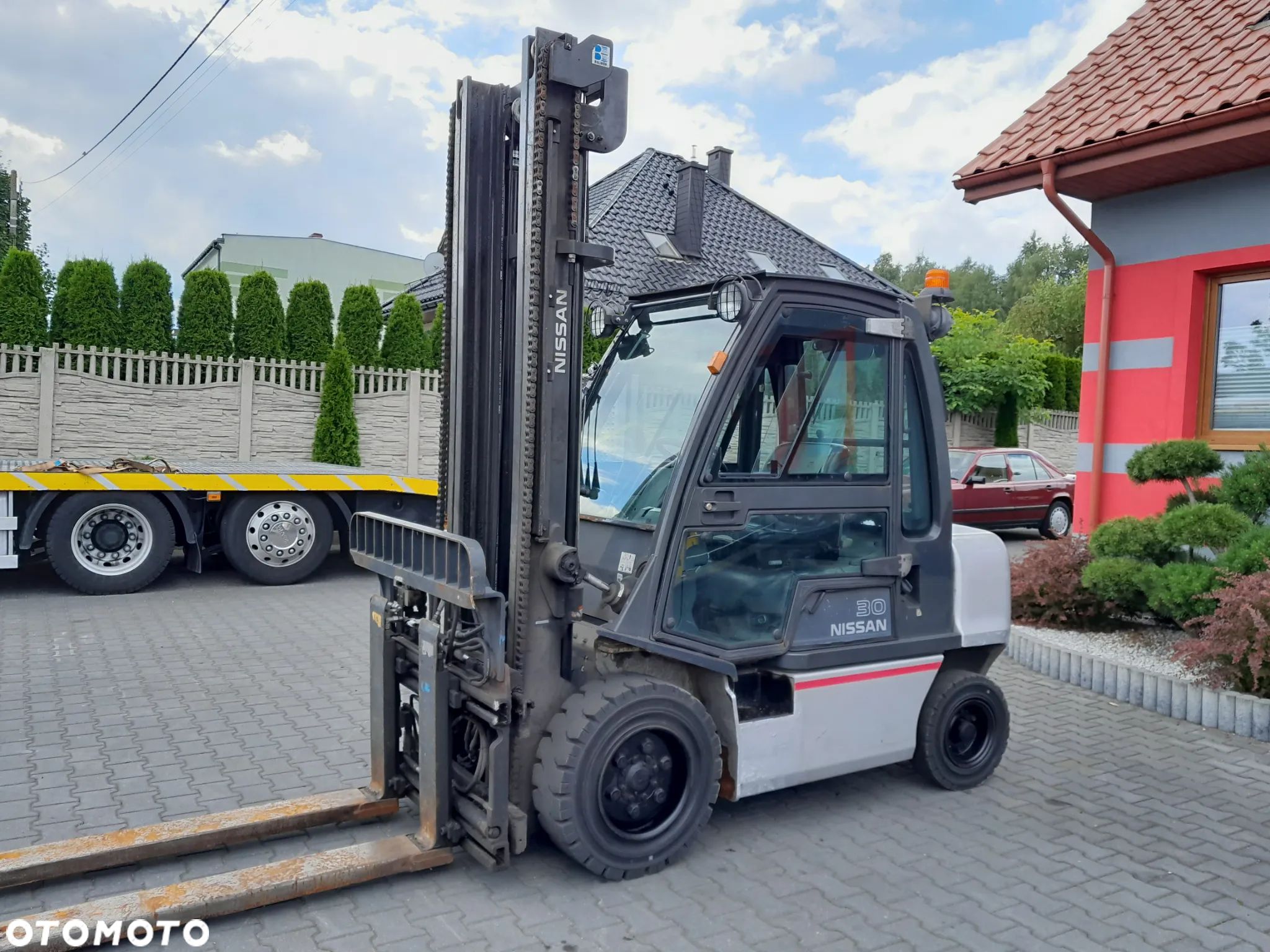 Nissan YG1D2A30Q - 1