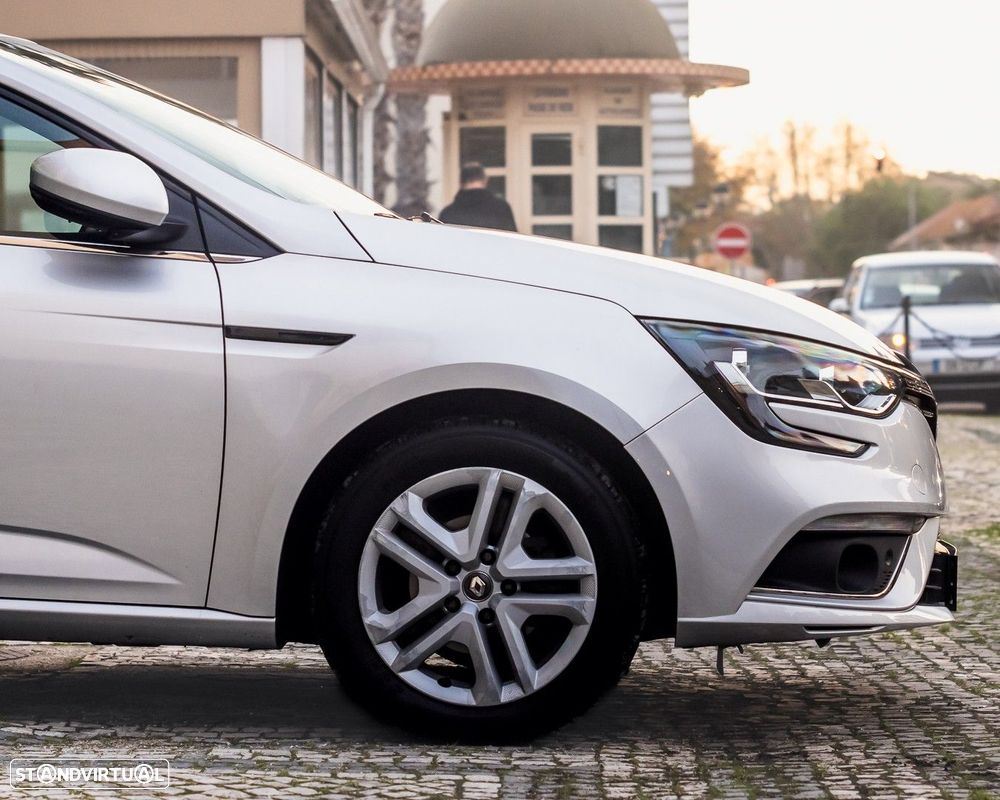 Renault Mégane 1.5 dCi Confort - 12