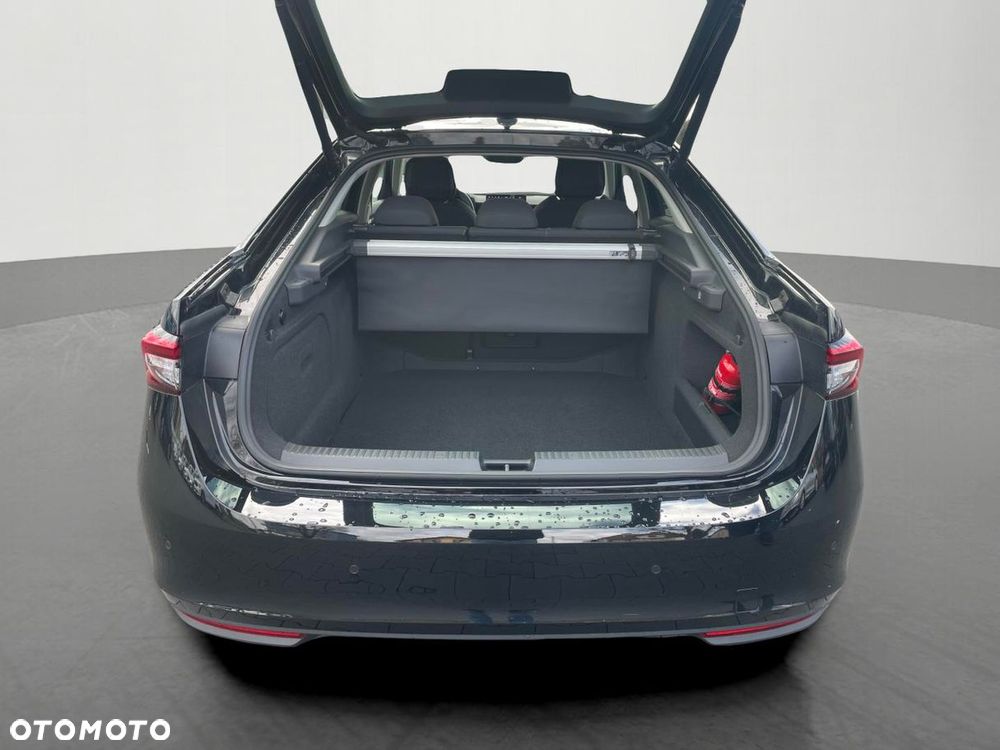 Skoda Superb 2.0 TDI SCR Selection DSG - 20