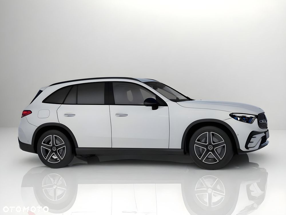 Mercedes-Benz GLC 220 d mHEV 4-Matic AMG Line - 3