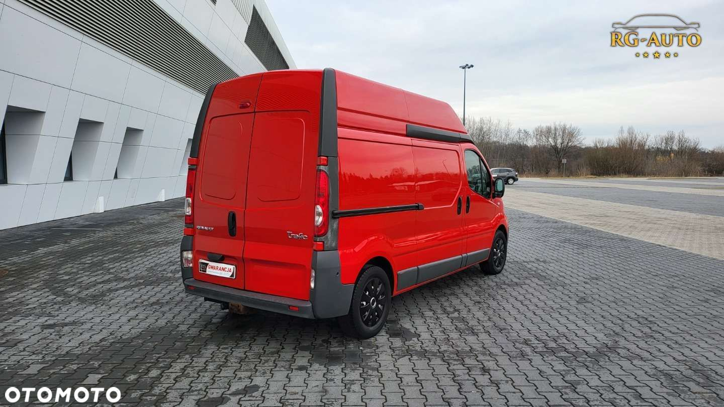 Renault Trafic L2H2 - 9