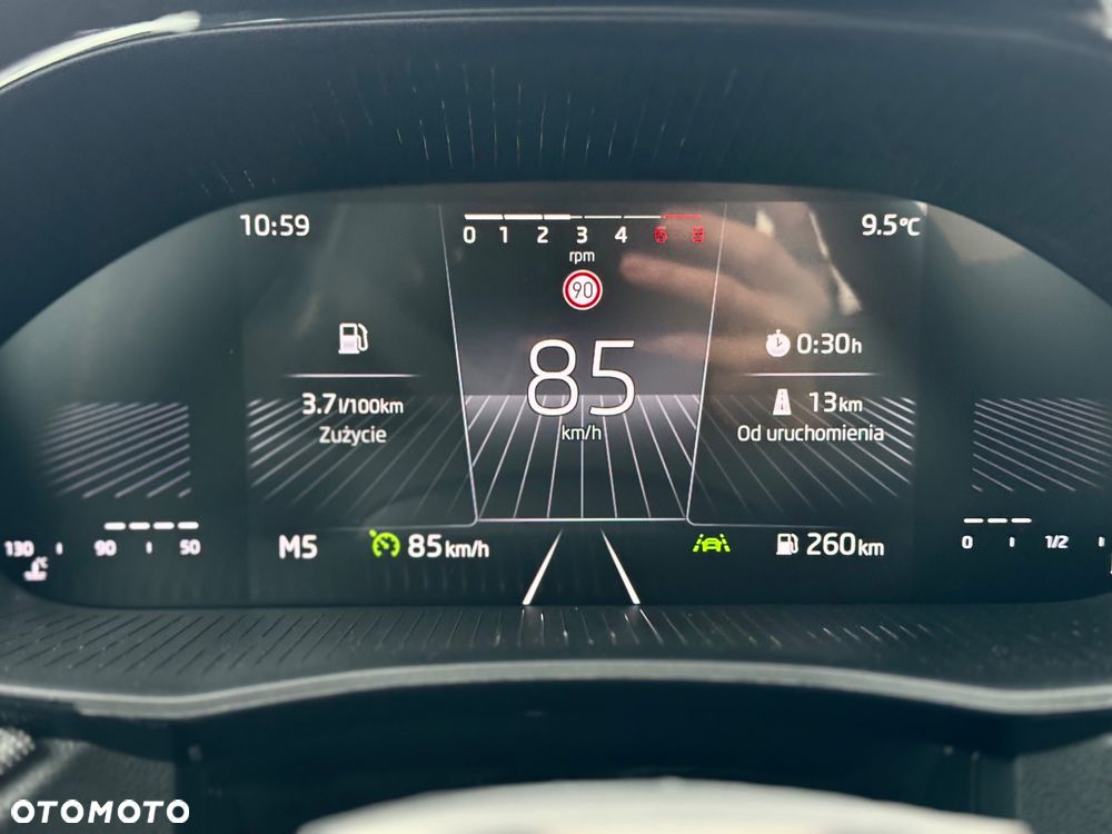 Skoda Fabia 1.0 Selection - 17