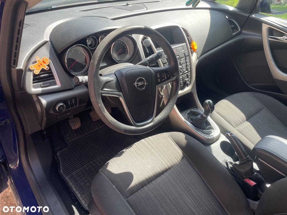 Opel Astra 1.7 CDTI DPF Cosmo - 12