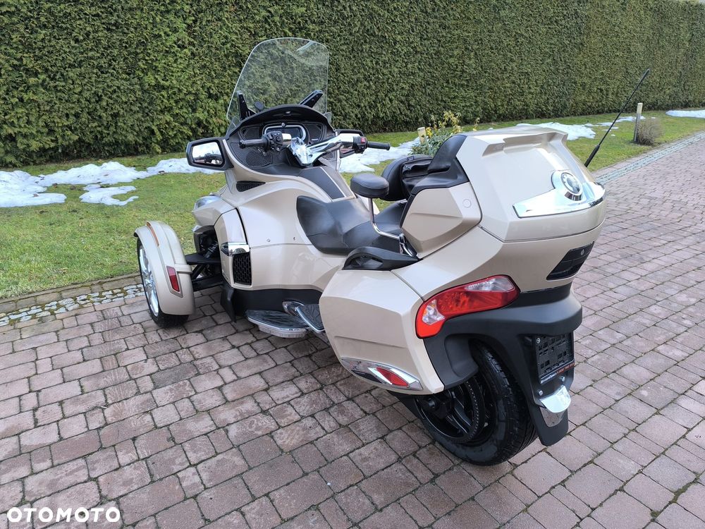 Can-Am Spyder - 5
