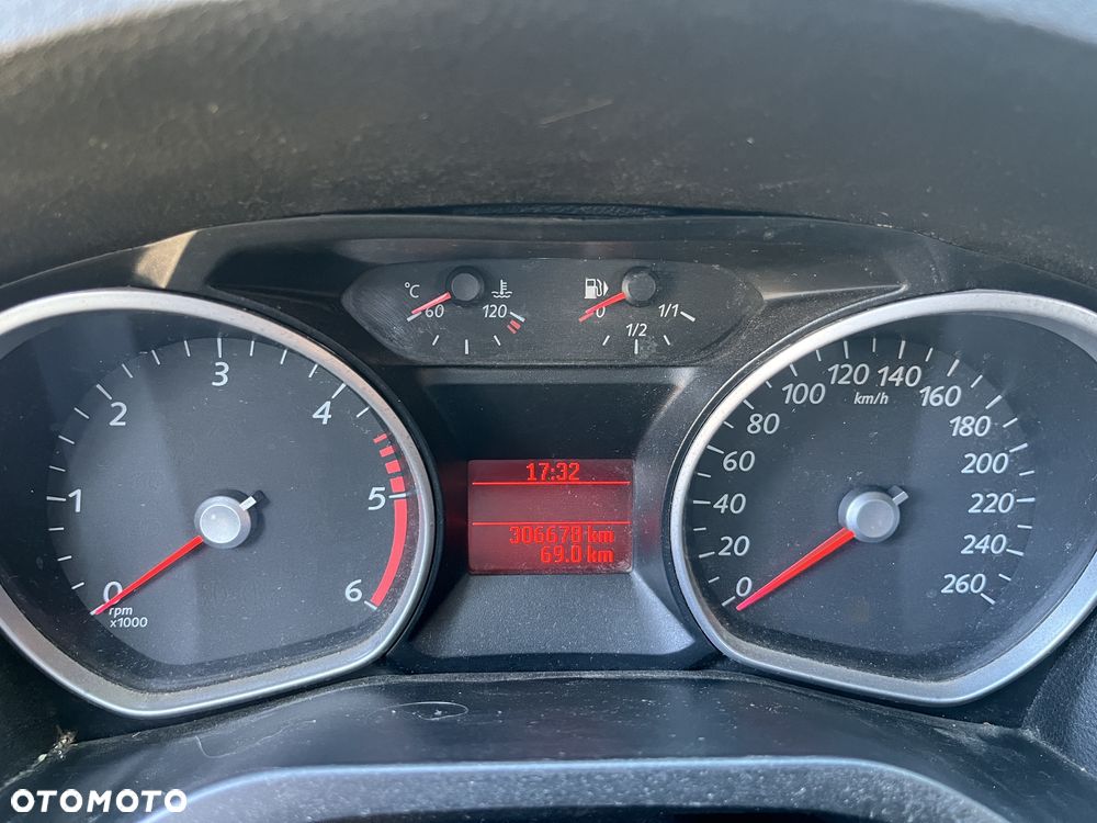 Ford S-Max - 8