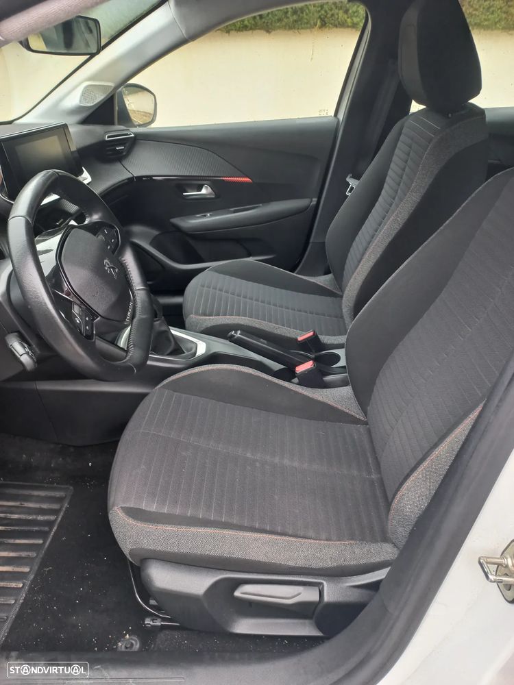 Peugeot 208 1.2 PureTech Active - 11