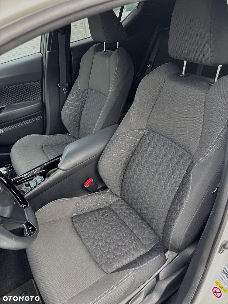Toyota C-HR 1.2 T Style - 13
