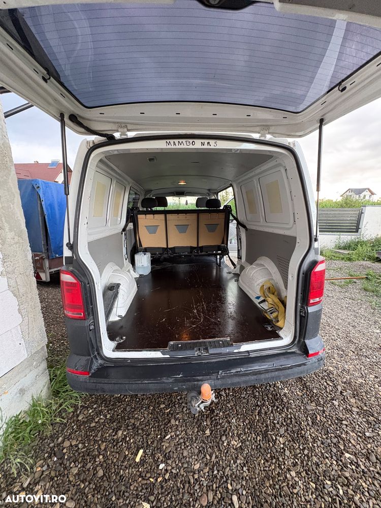Volkswagen Transporter Lang EU6 - 13