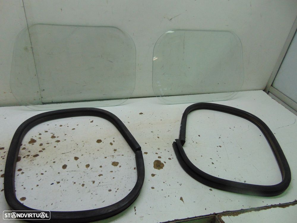 Peugeot 404 PICK UP vidros trás cabine - 6