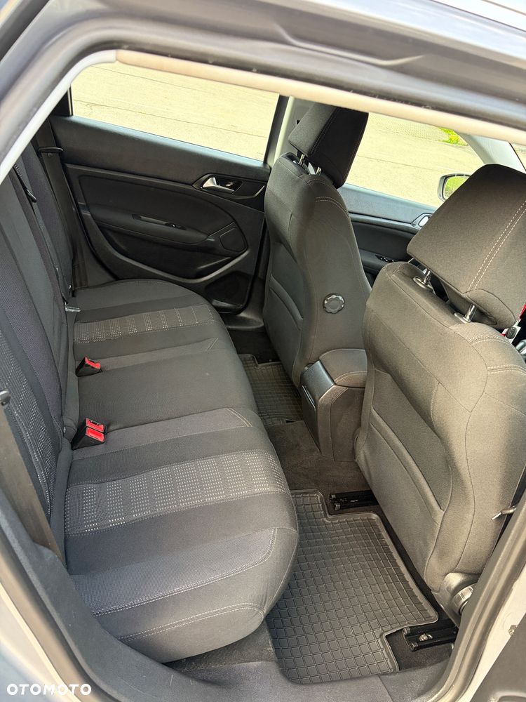 Peugeot 308 1.6 BlueHDi Active S&S - 16