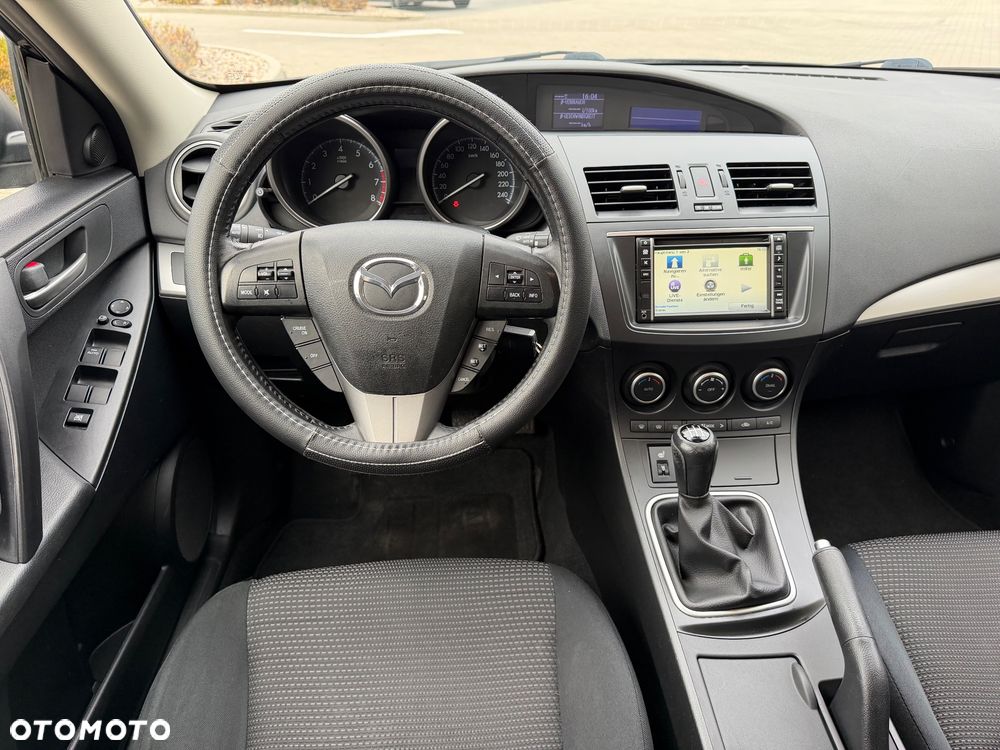 Mazda 3 - 10