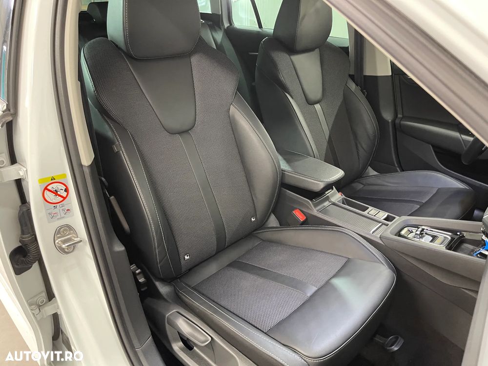 Skoda Octavia Combi 2.0 TDI DSG Style - 10