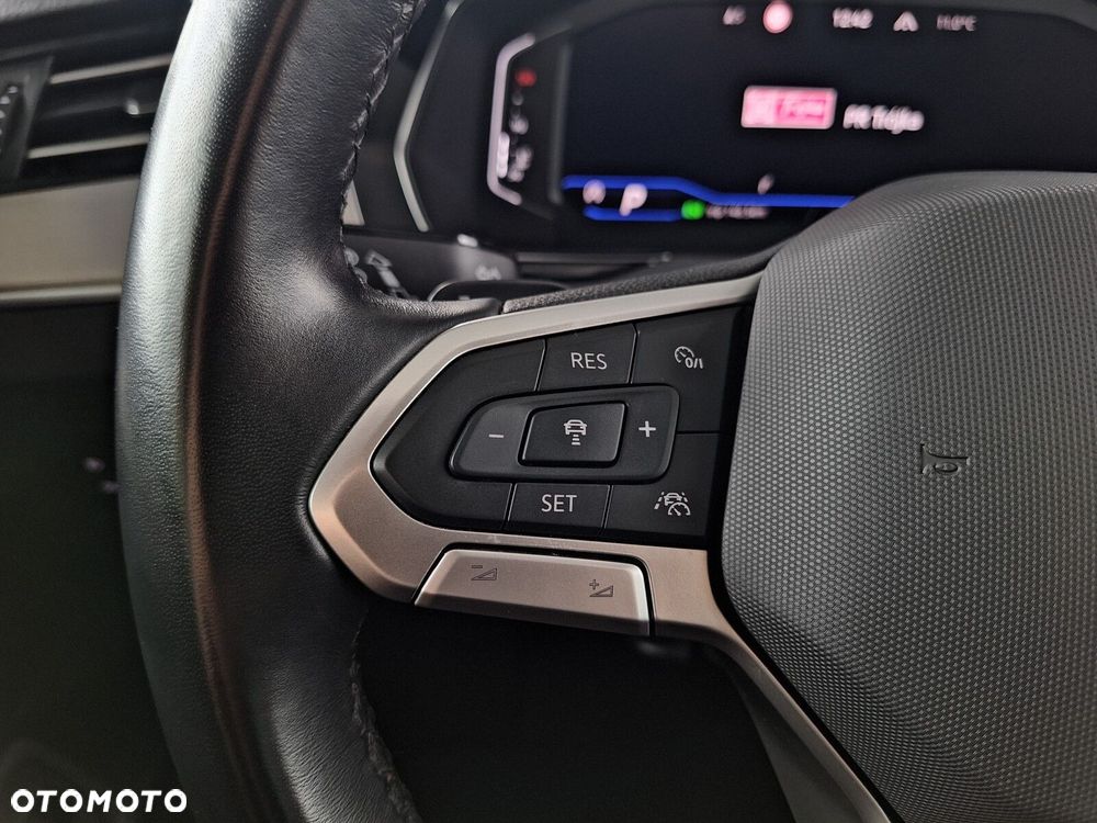 Volkswagen Passat 2.0 TDI 4Mot Elegance DSG - 36