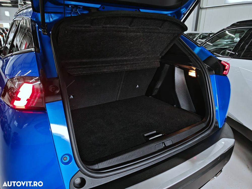 Peugeot 2008 PureTech 130 EAT8 Allure - 30