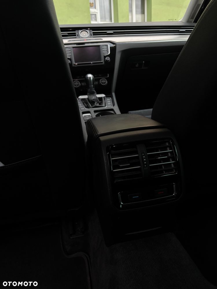 Volkswagen Passat 1.8 TSI BMT Highline DSG - 9