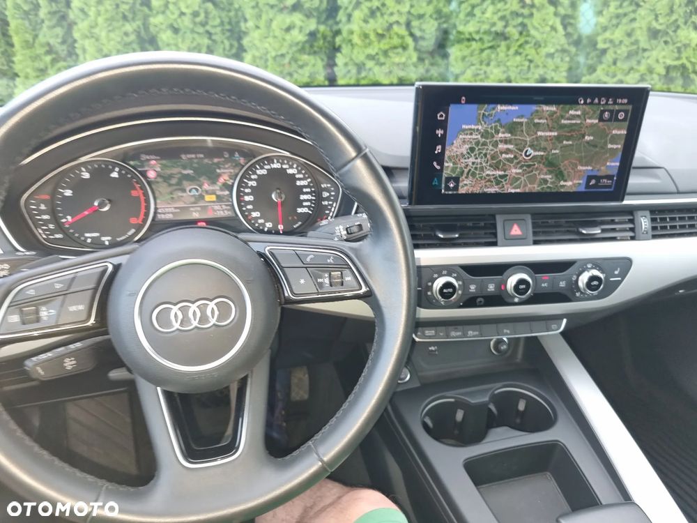 Audi A4 Avant 40 TDI mHEV S Line S tronic - 8