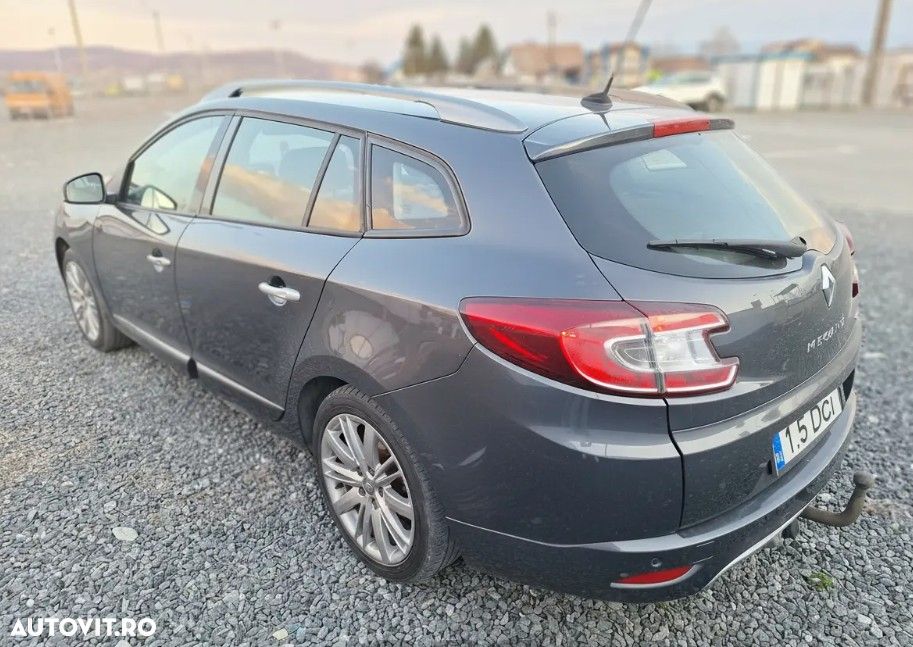 Renault Megane ENERGY dCi 110 Start & Stop Bose Edition - 3