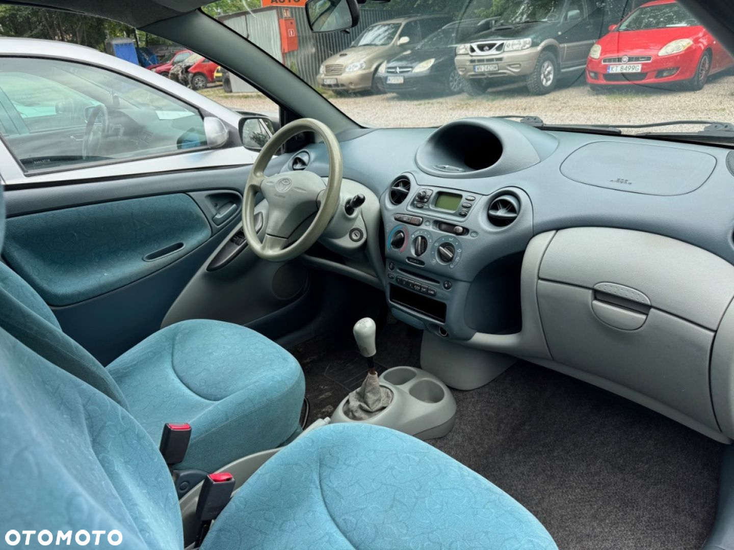 Toyota Yaris - 7