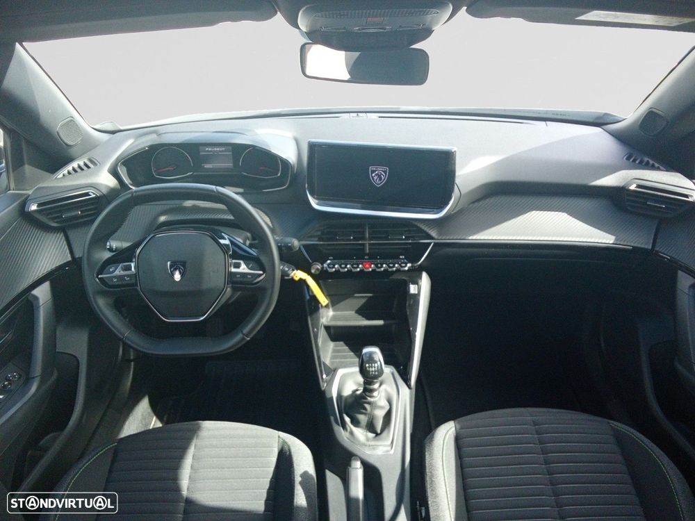 Peugeot 2008 - 11