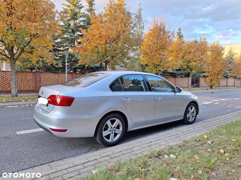 Volkswagen Jetta 1.4 TSI Comfortline - 7