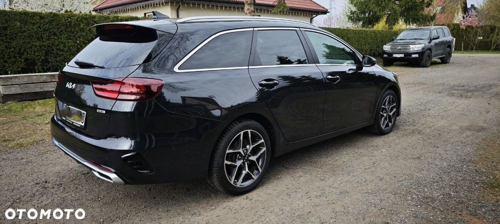 Kia Ceed 1.6 GDI DCT OPF Platinum Edition - 9