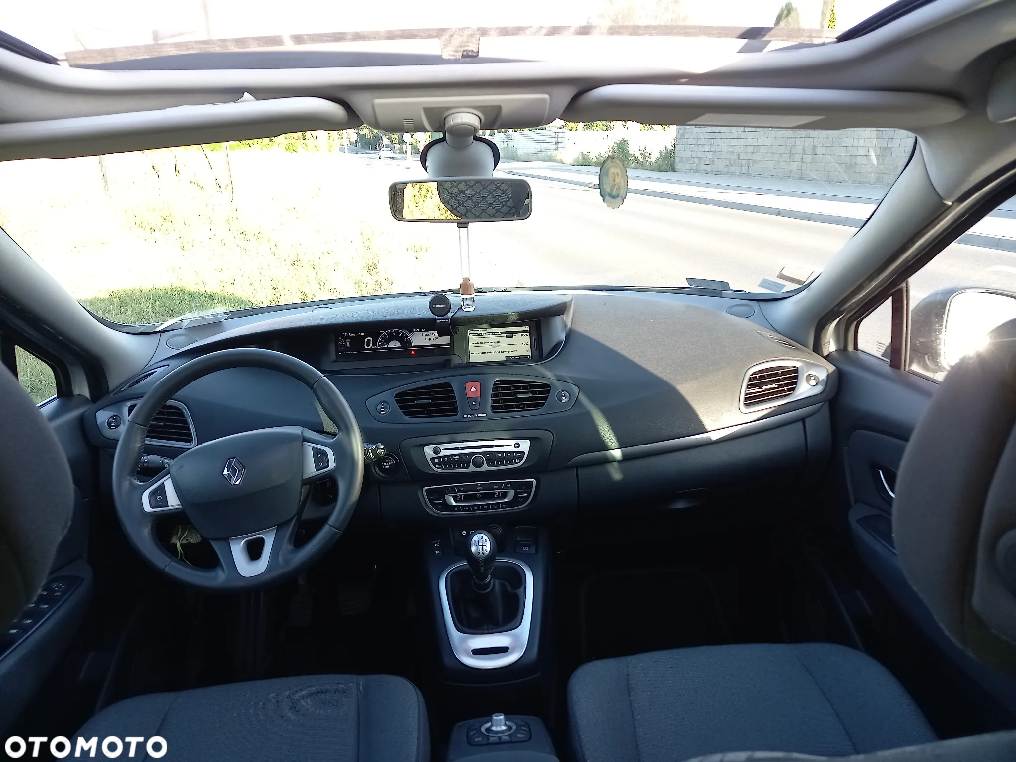 Renault Scenic 1.6 dCi Energy Privilege S&S - 6