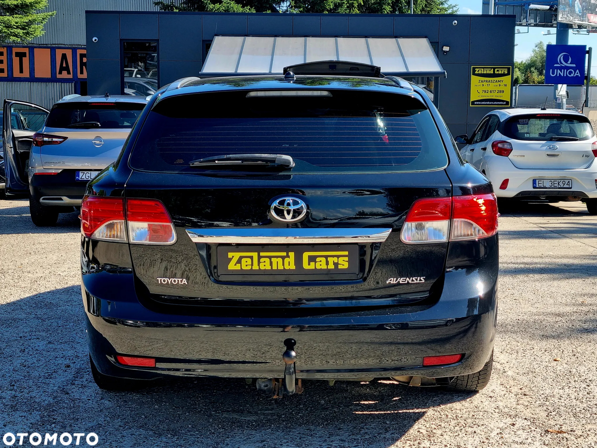 Toyota Avensis 1.8 Sol NAVI - 6