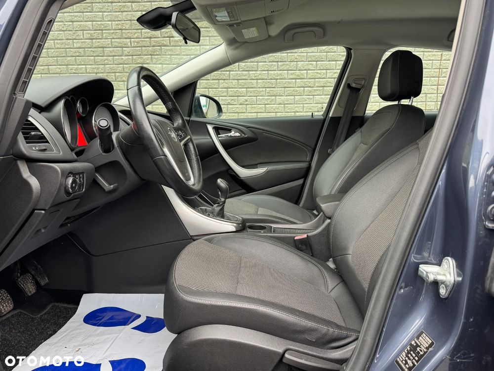 Opel Astra 1.6 Enjoy - 27