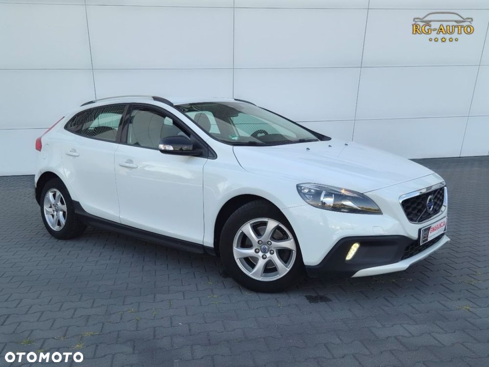 Volvo V40 Cross Country - 3