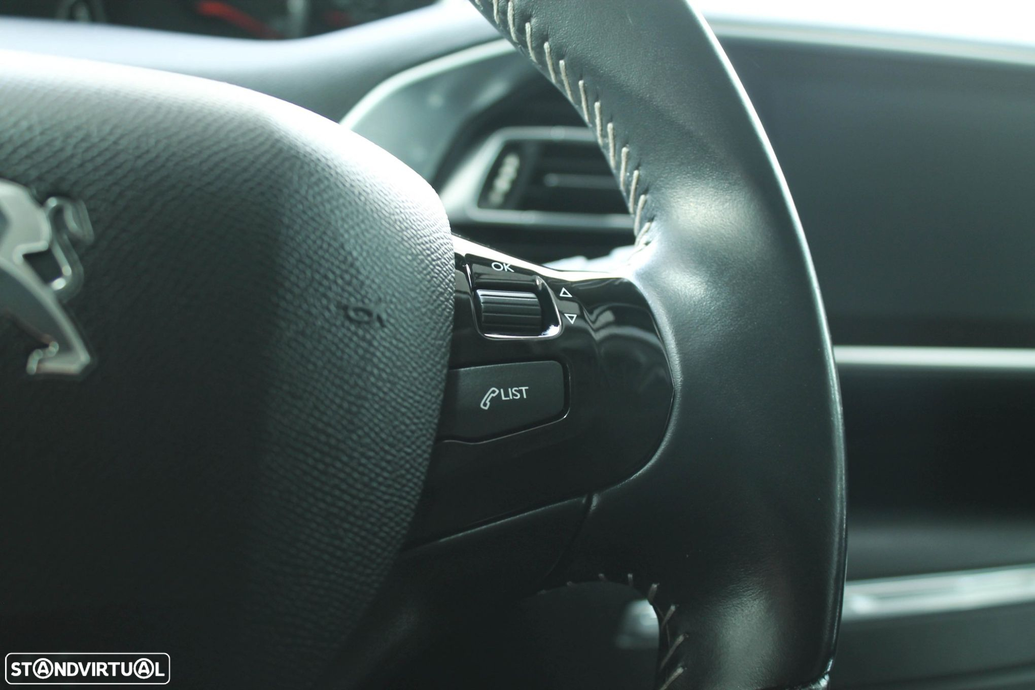 Peugeot 308 SW 1.5 BlueHDi Style - 28