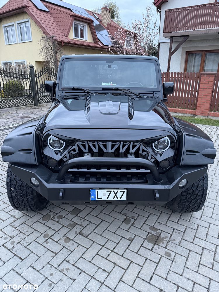 Jeep Wrangler - 4