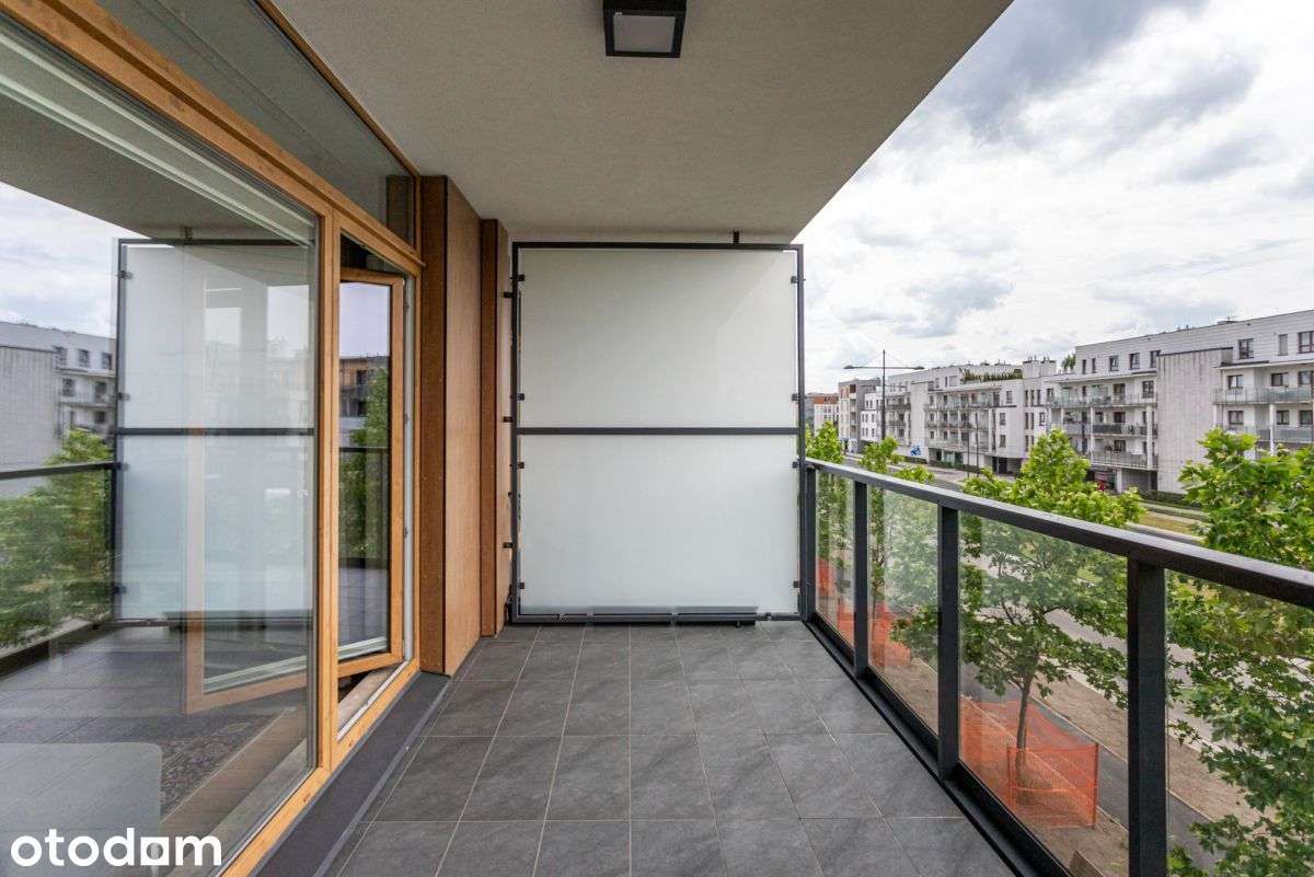 Garderoba | 2 miejsca | Wilanów | Tramwaj