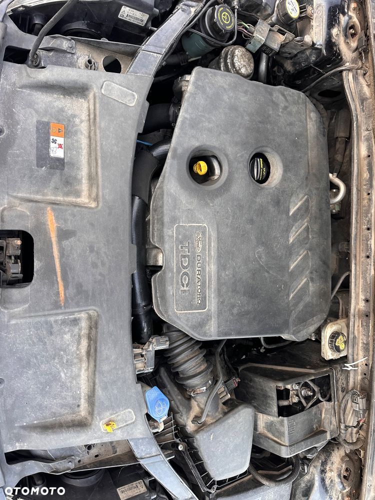Ford Mondeo - 26