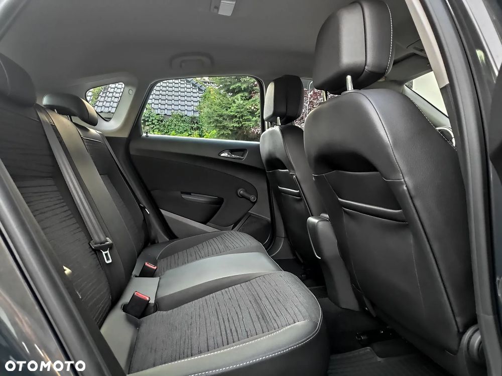 Opel Astra 1.4 T Essentia - 13