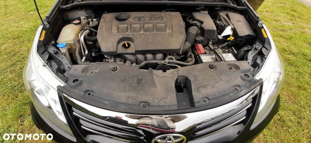 Toyota Avensis 1.8 Sol plus - 16
