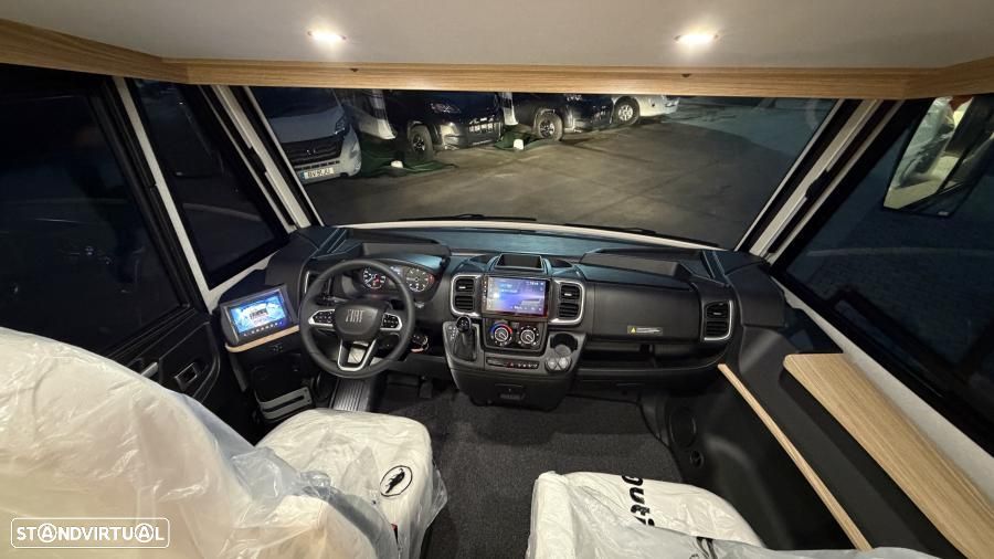 Pilote Galaxy G 720 FC Evidence 180cv automática (NOVA) - 29