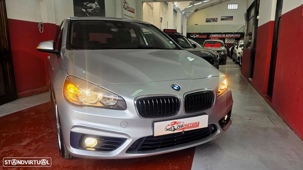 BMW 216 Active Tourer d Line Sport - 16