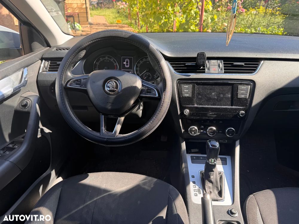 Skoda Octavia 1.4 TSI DSG Ambition - 5