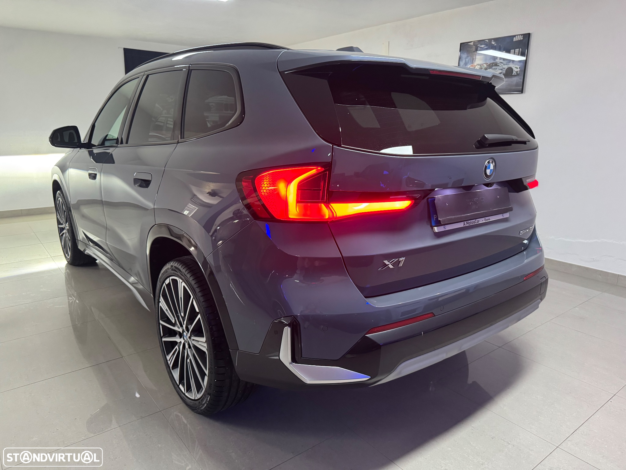 BMW X1 sDrive18i xLine - 4